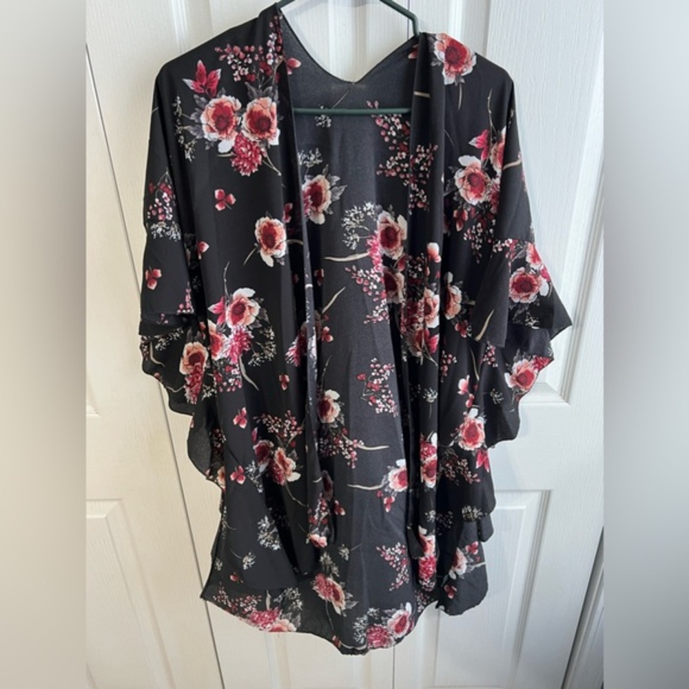 Alina's Exclusives Floral Ruffle Kimono Boho One Size‎ Fits Most